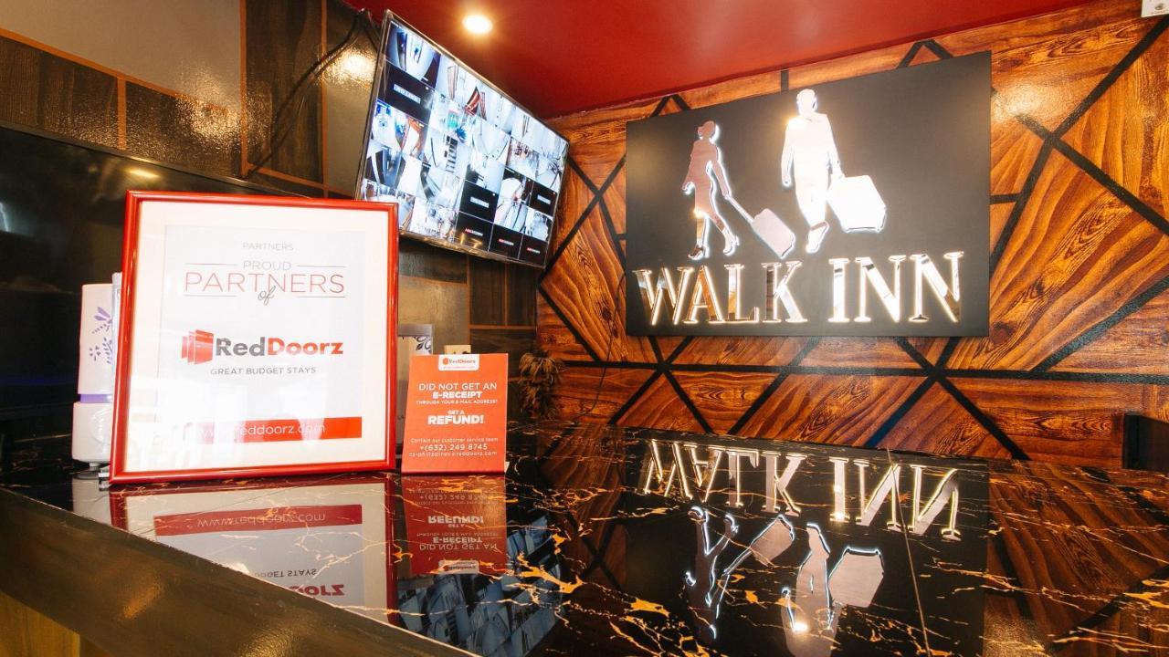 RedDoorz @ Walk Inn Hotel Manilla Buitenkant foto